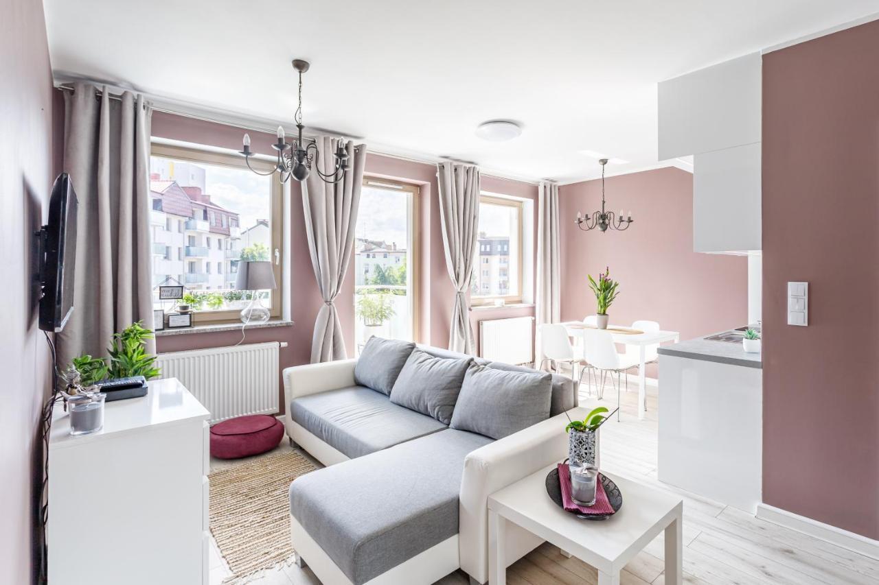 Apartament "Anna" - Kwartal Rozy Wiatrow, 15 Min Spacerem Od Plazy Свиноуйсьце Экстерьер фото